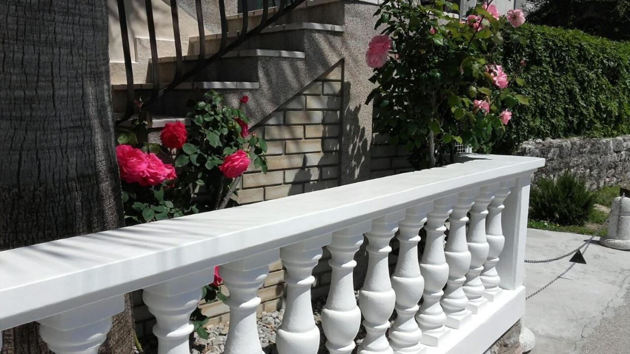 Apartment Casa Sul Mare ティヴァト エクステリア 写真